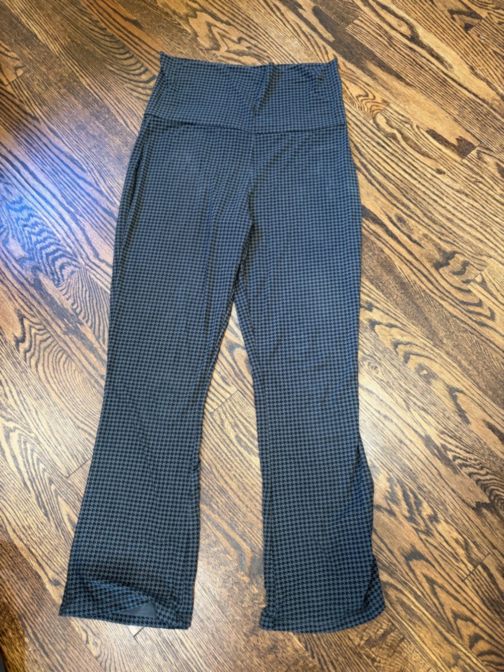 Hatch Maternity Black & Gray Houndstooth Flare Pants